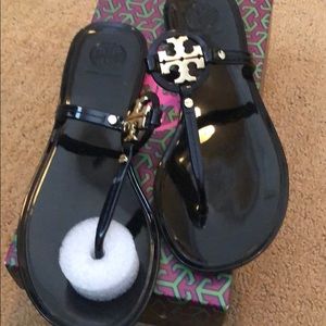 Black mini miller flat sandals